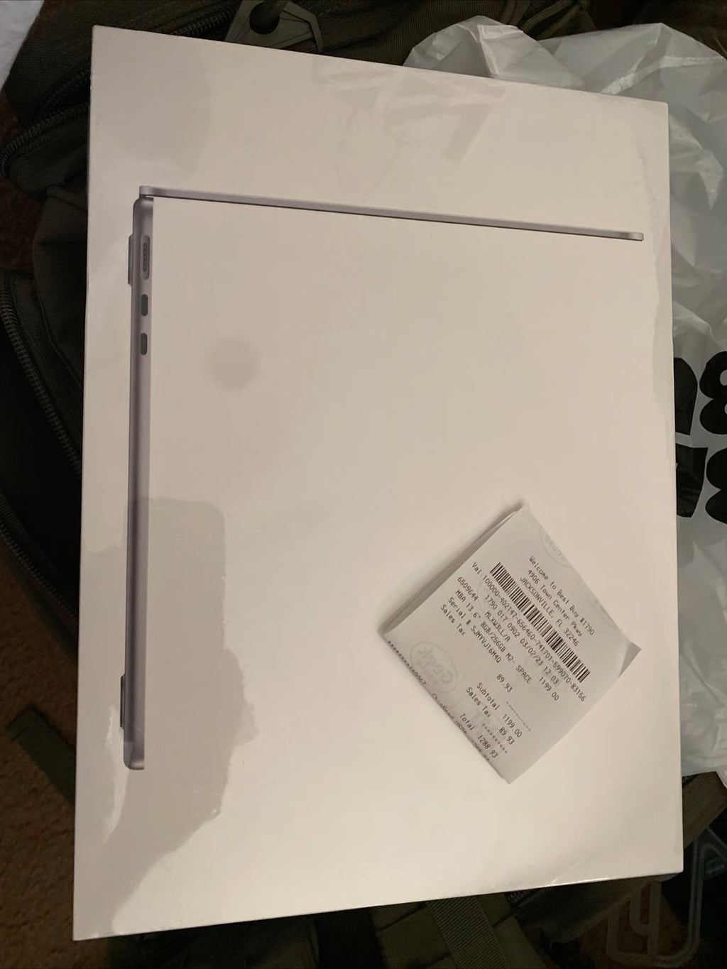Apple Macbook Air 13in. 256GB SSD 5G56