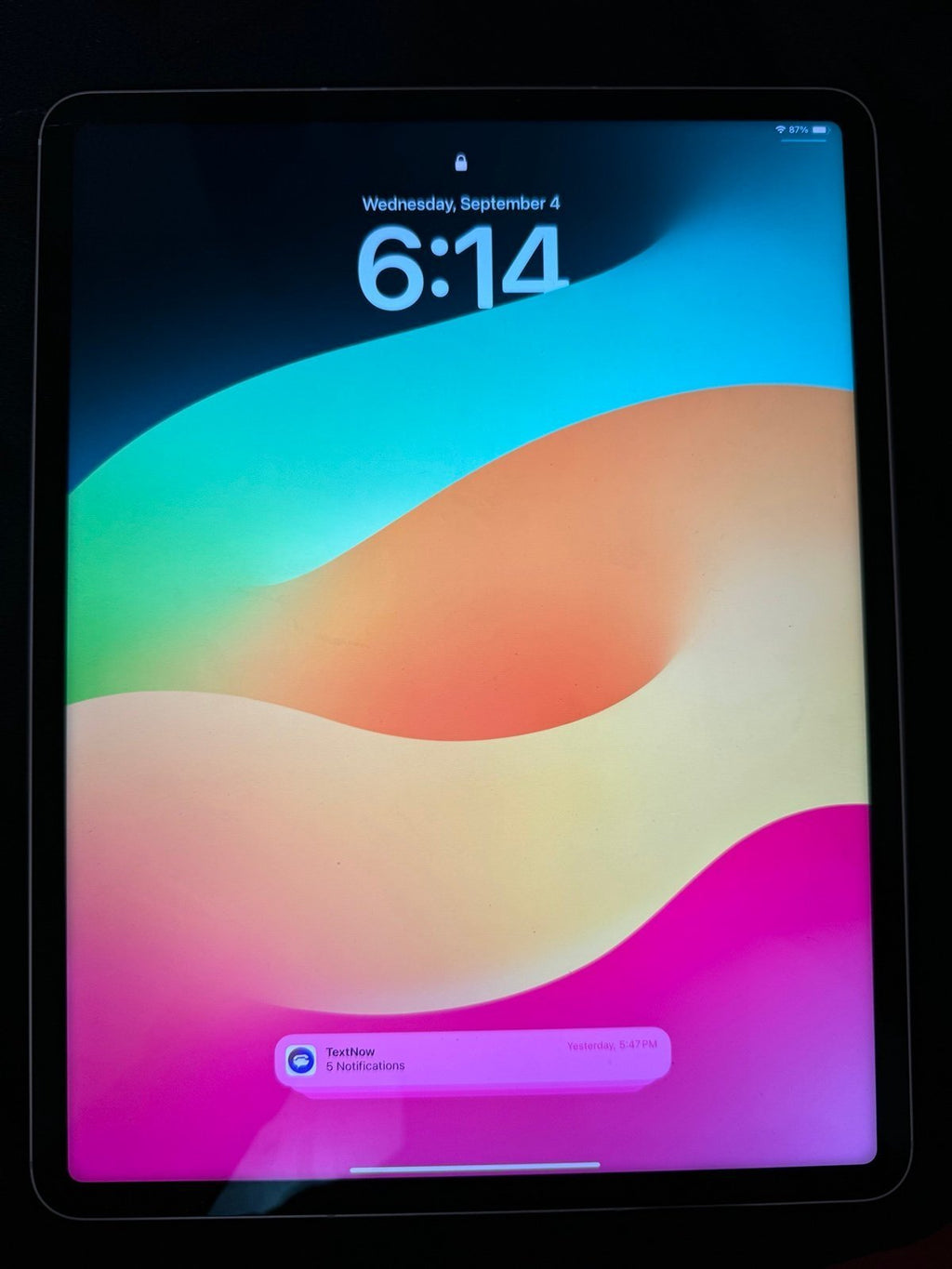 iPad Pro 12.9 inch 5th generation 9T75