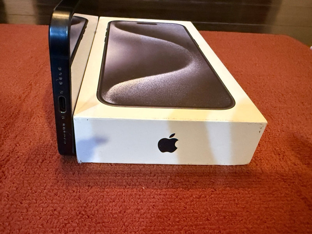 Apple iphone 15 pro max phone 256gb 2U88