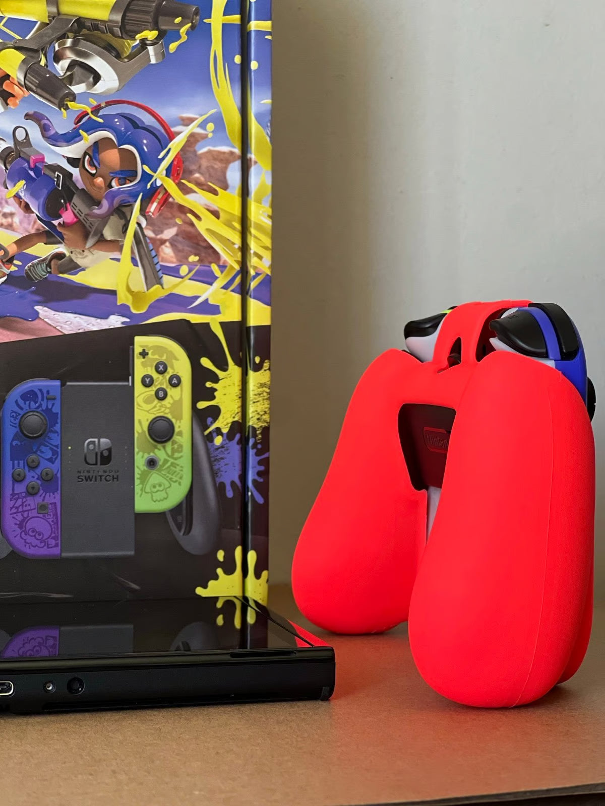 NEW Nintendo Switch OLED (Special Edition) 2L18