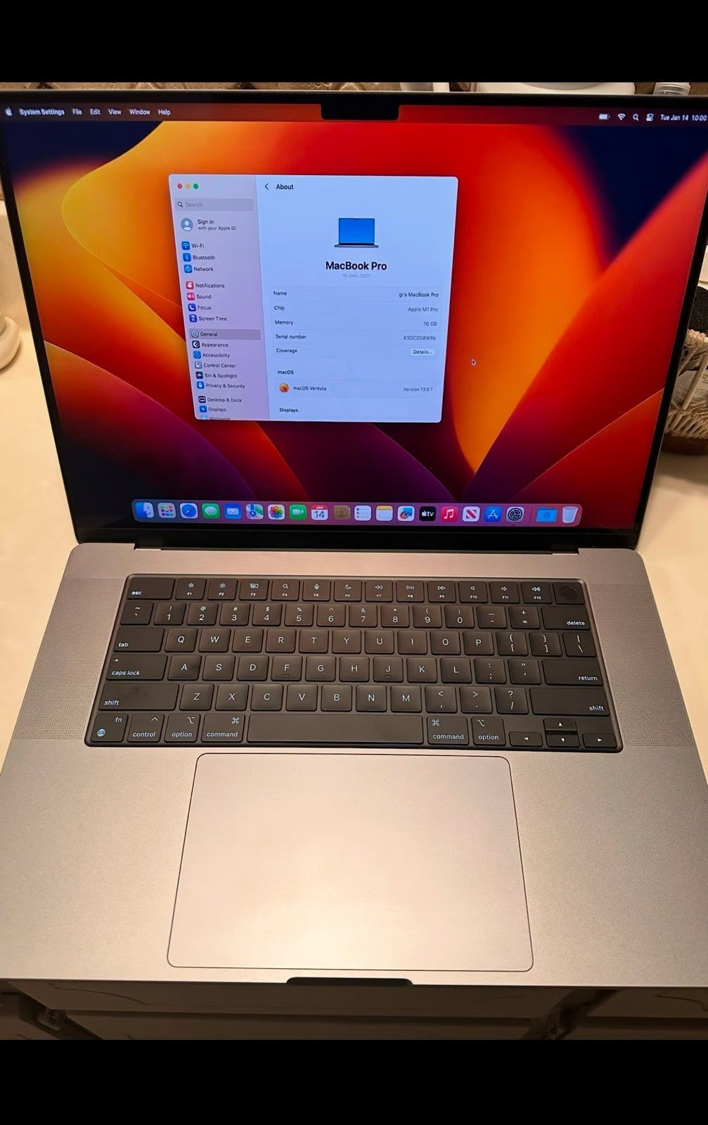 2021 MacBook Pro M1 PRO 10Core 16 inch 1 TB SSD 16GB 7Z29