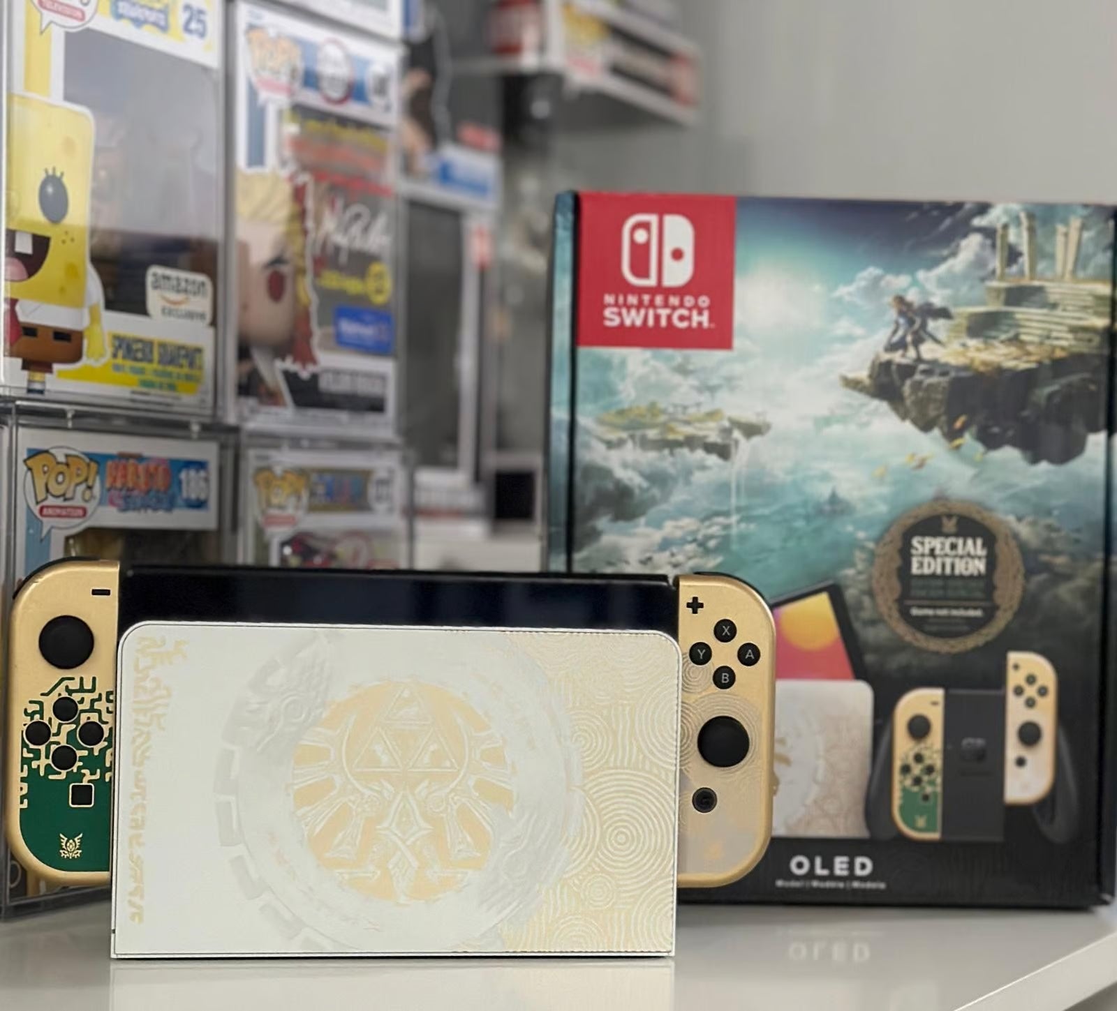 Nintendo Switch OLED Model - The Legend of Zelda Tears of the Kingdom Edition 5P93