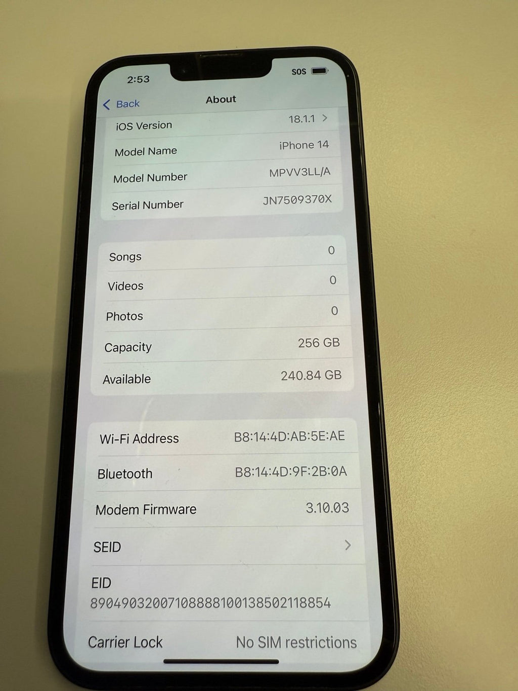 iPhone 14 256 gb- unlocked 2J63