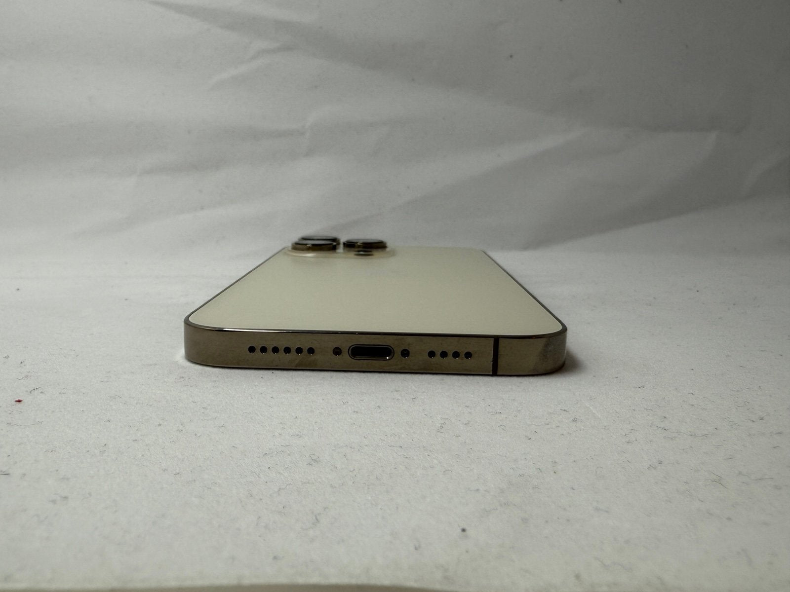 iPhone 14 Pro Max- Gold 512gb 8W65
