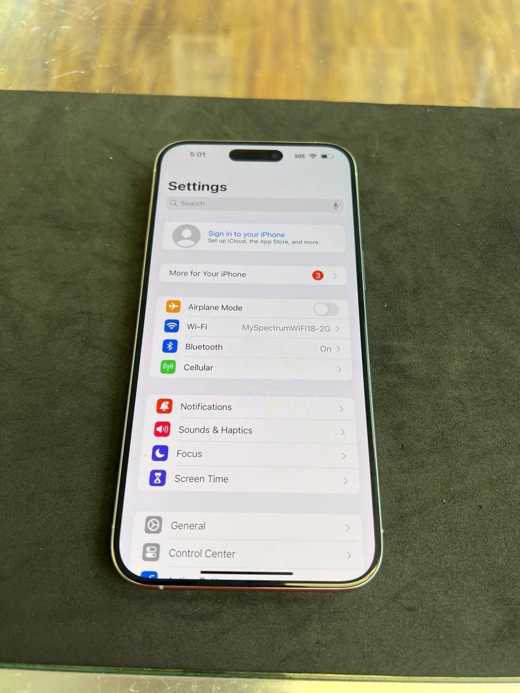 iPhone 15 pro max 512GB midnight white titanium factory unlocked 9K23