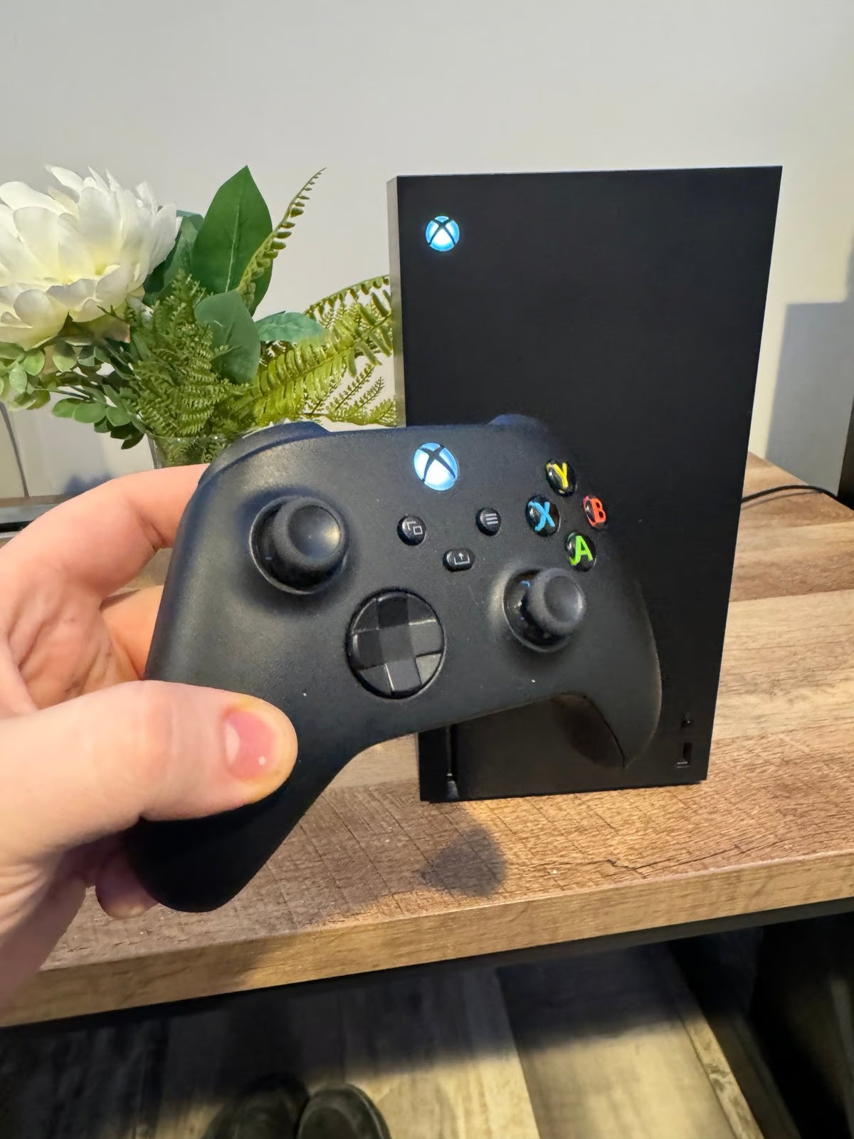 LIKE NEW XBOX SERIES X 7Y89