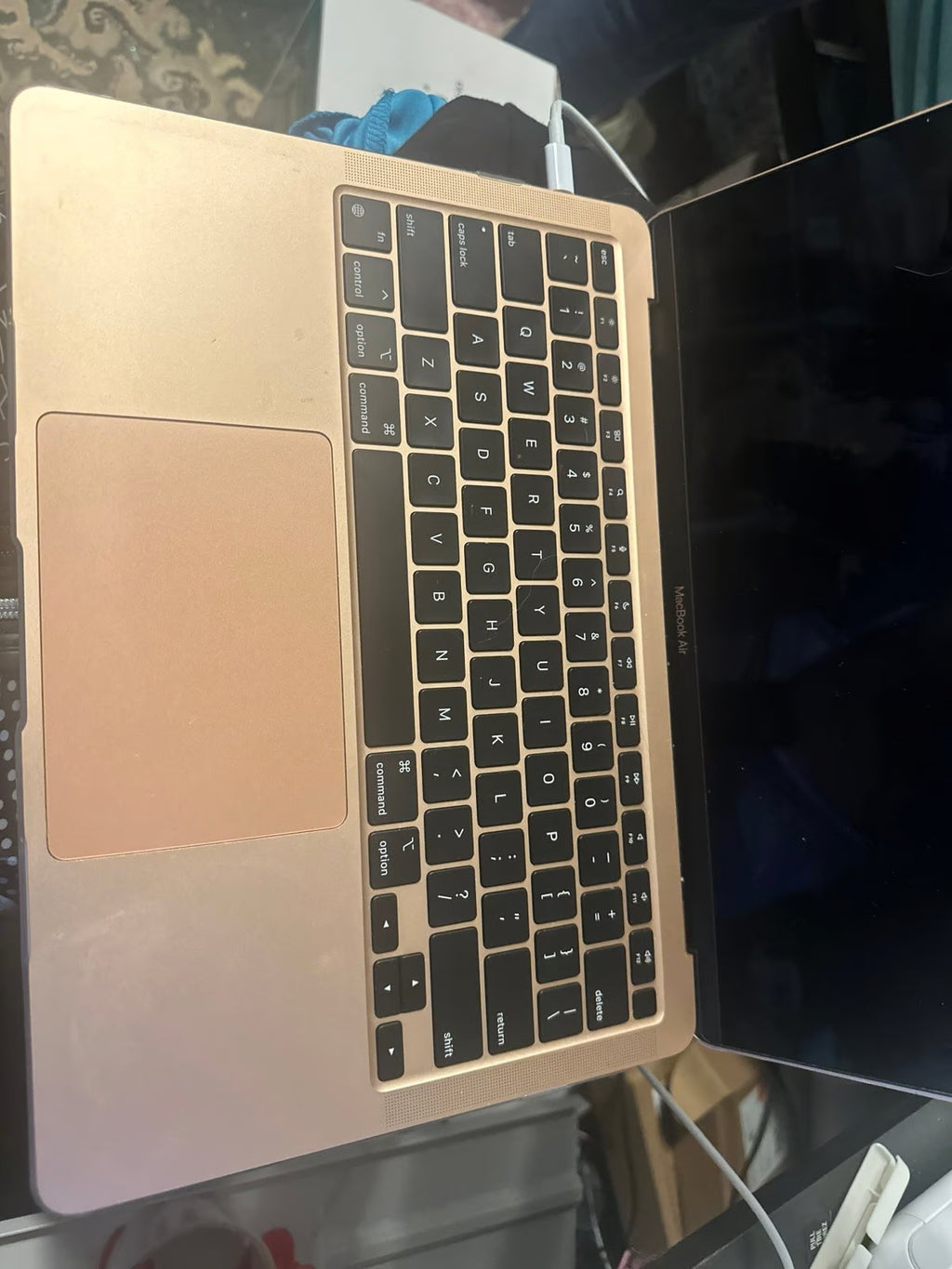 macbook air 2020 rose gold m1 upgraded and have original box 8O86