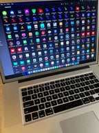 Upgraded Apple MacBook Pro 17鈥?i7/16GB/1TB SSD + Charger & Loaded! 2R18