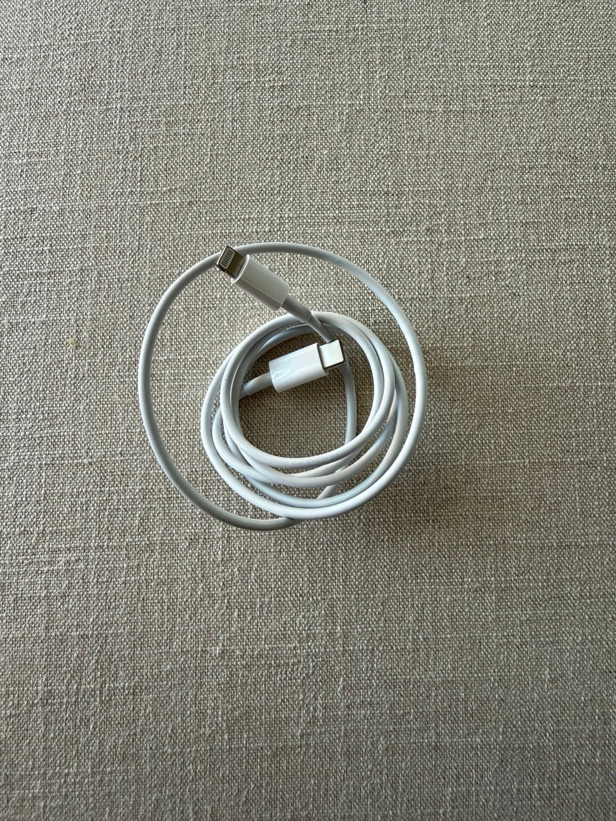 Apple iPhone 13 Mini Pink 128 GB Unlocked Bundle 8E37