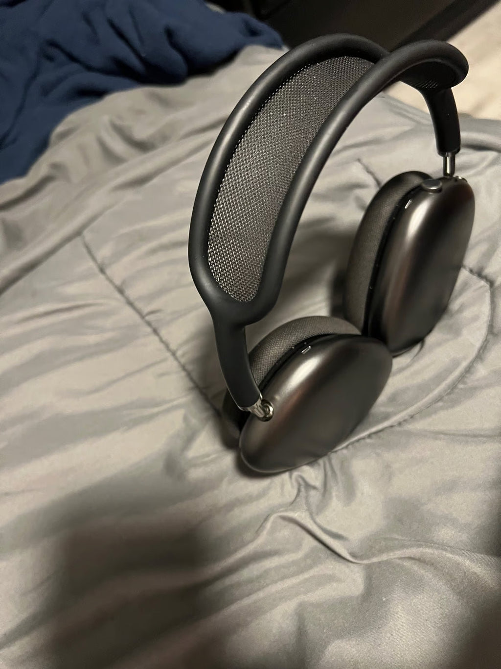 Apple AirPods Max 1R11