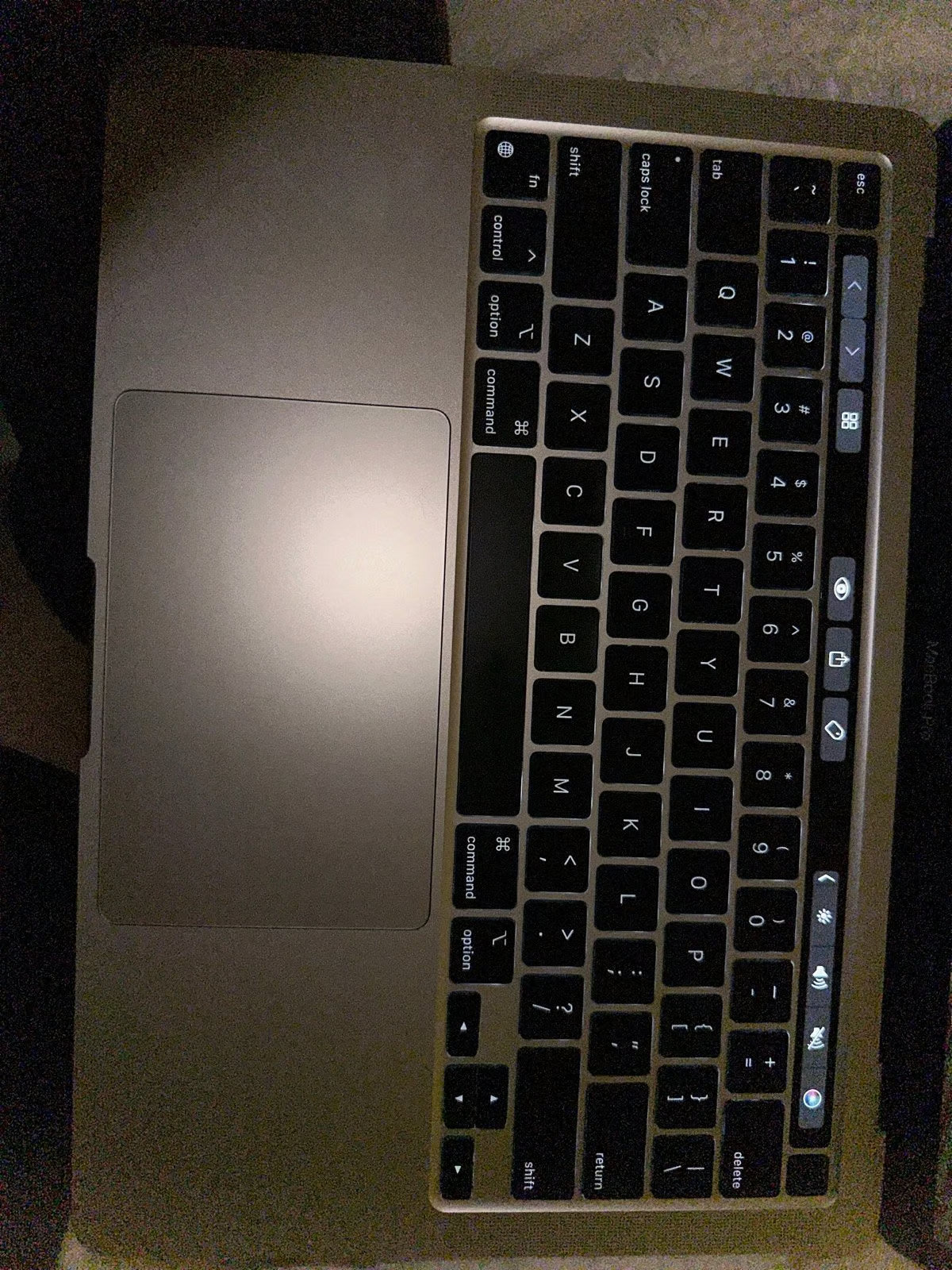 macbook pro 2020 m1 9V59