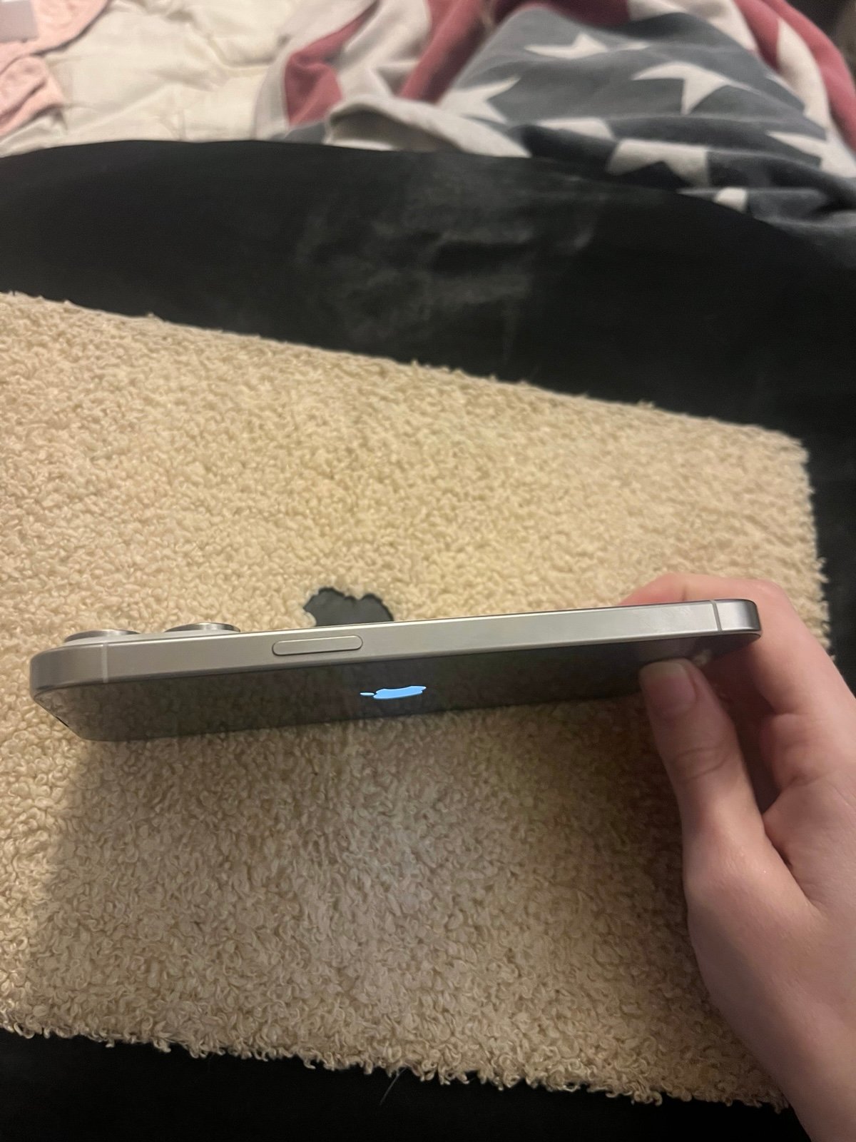 iPhone 15 pro max white 256gb unlocked 2L55