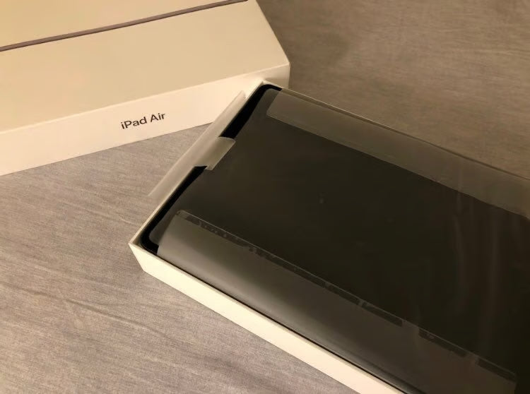iPad Air Wi-Fi 64Gb 2nd gen (never used) 1L85