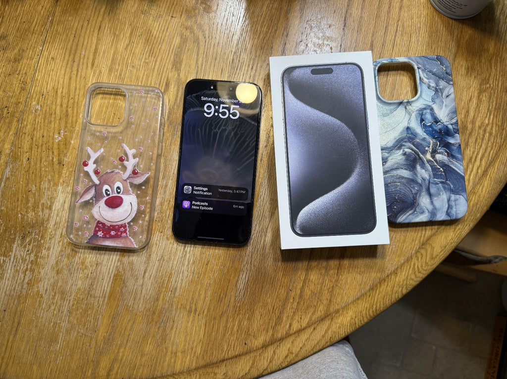 IPhone 15 Pro Max 256 GB Carrier Unlocked 3V22