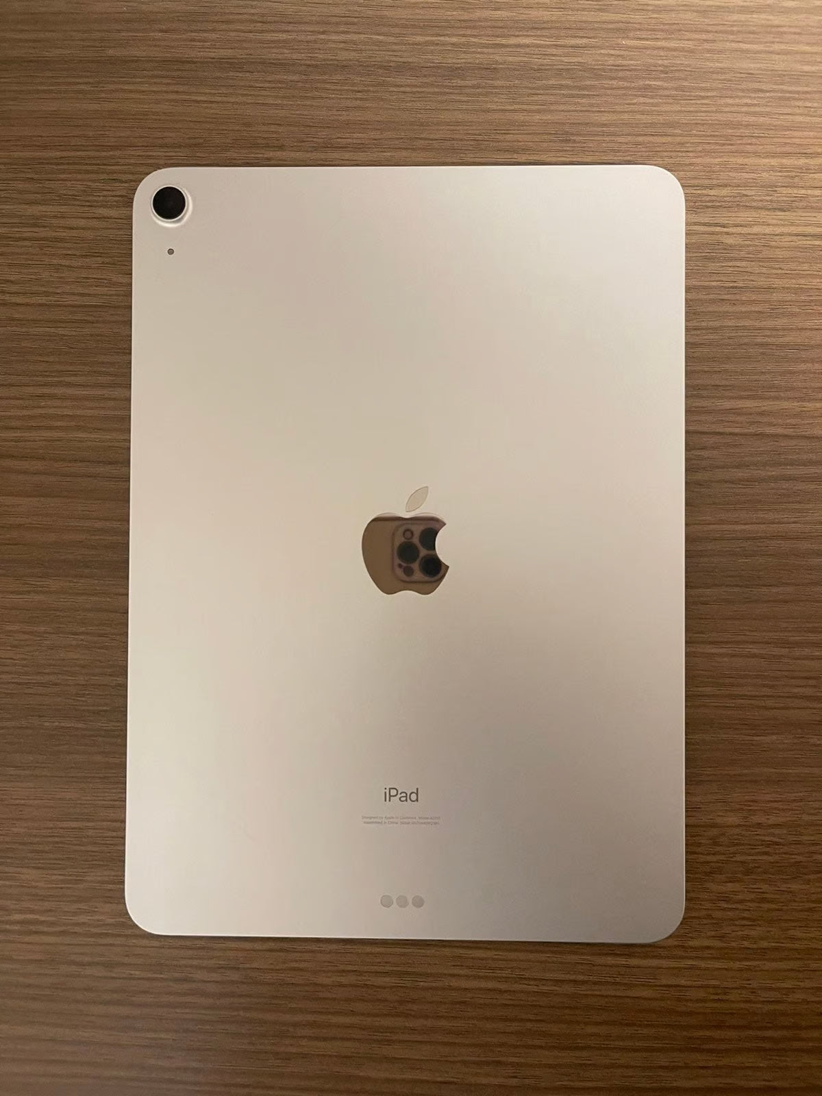 Apple iPad Air 4th Generation 64 GB 6R36