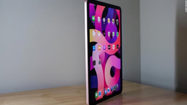 iPad Air (newest) special bundle 9T83