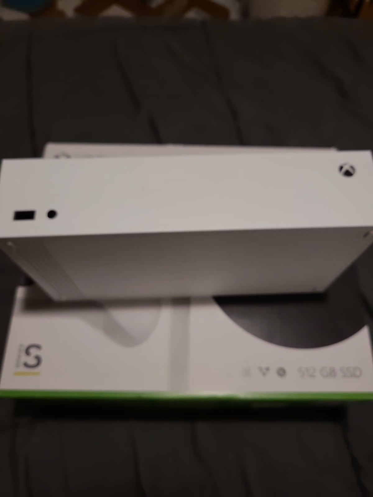 Xbox series s console 6S98