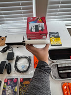 Nintendo Switch oled bundle lot set with 3 games and more 2A88