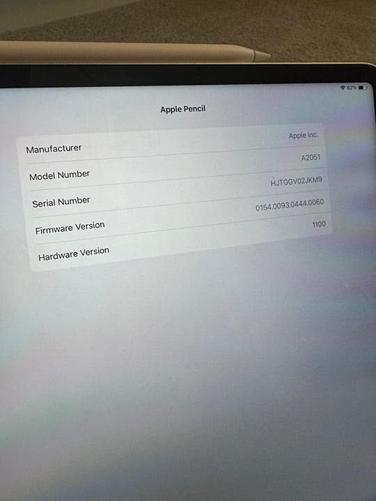 iPad Pro 12.9 in (6th Generation) 256GB - WiFi Only 8T97