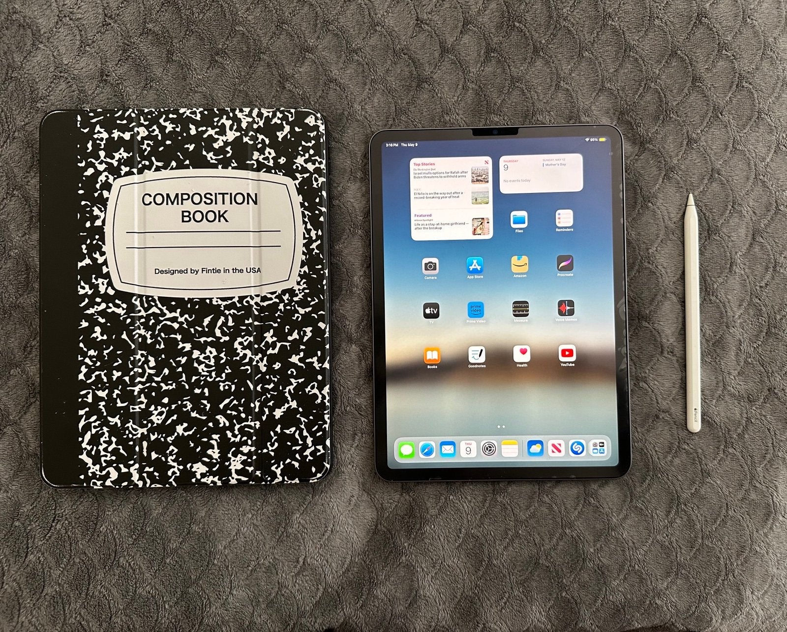 iPad Pro with M1 Chip 256GB - Apple Pencil & Case Bundle 3P96