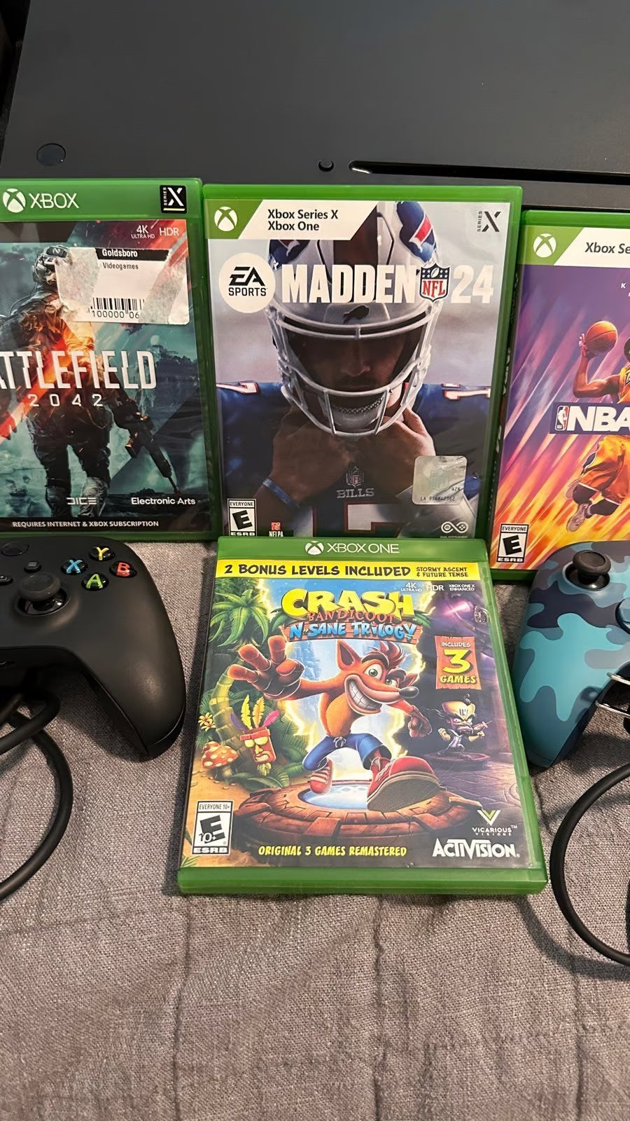 Xbox Series X (1tb) - BUNDLE 6A76