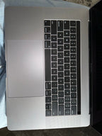 MacBook Pro 15鈥?(Mid 2018) 512gb SSD. i7 2.6GHz. New Condition 10/10 6O73