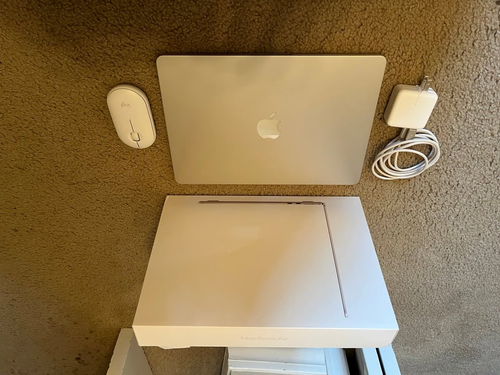 macbook air m2 2023 9Y72