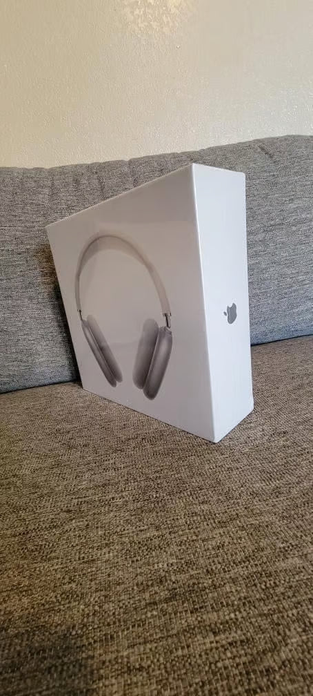 Apple AirPods Max with Smart Case 7J87