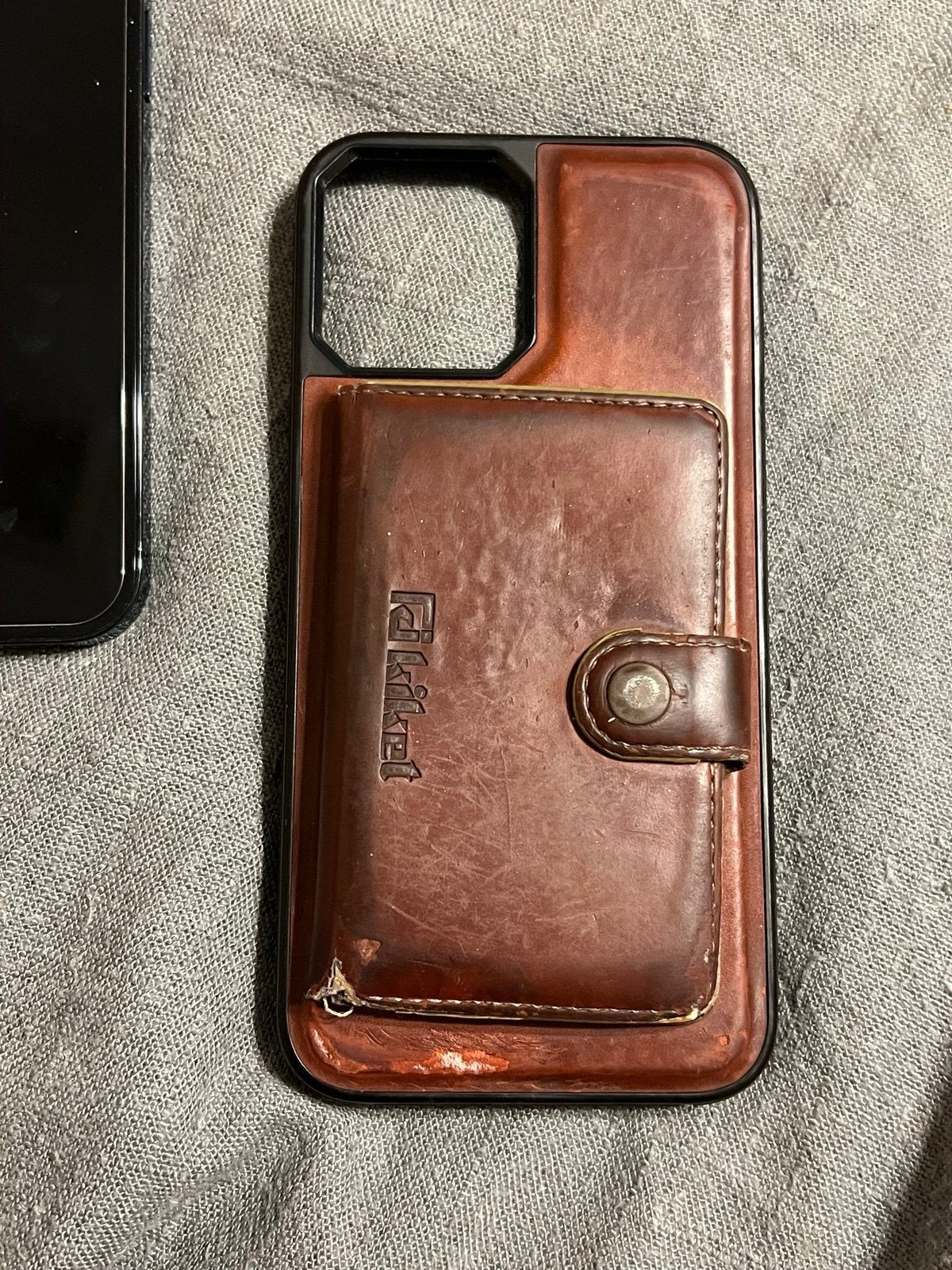 iPhone 12 Pro Max ( reserved ) 7T62