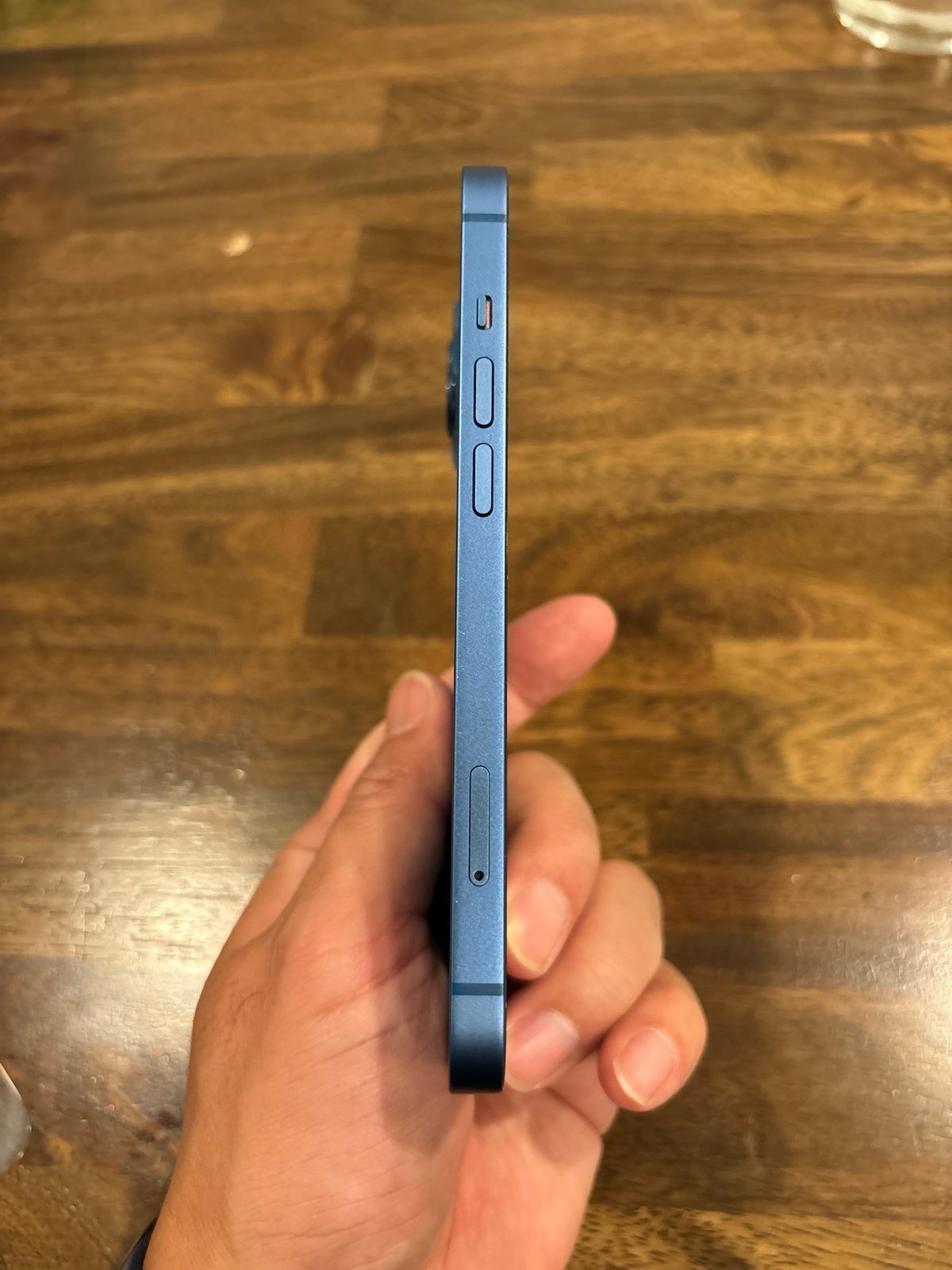 Apple iPhone 13 blue 128GB unlocked 1Y63