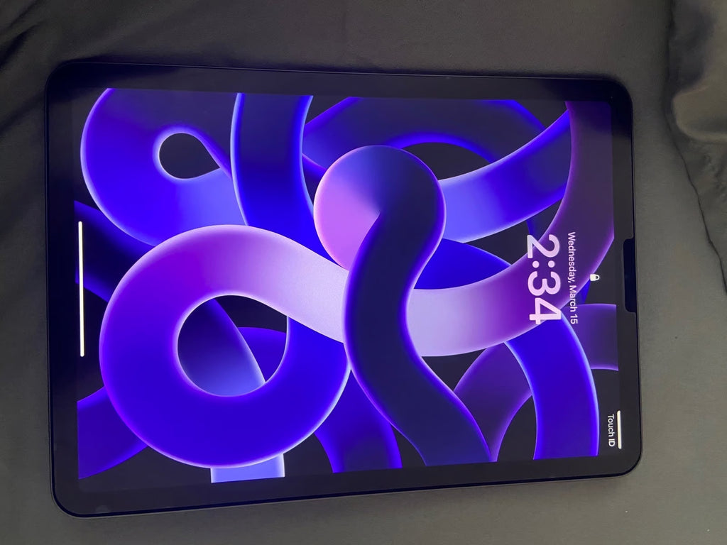 Apple iPad Air 5th Generation 64 GB in Silver 3N62