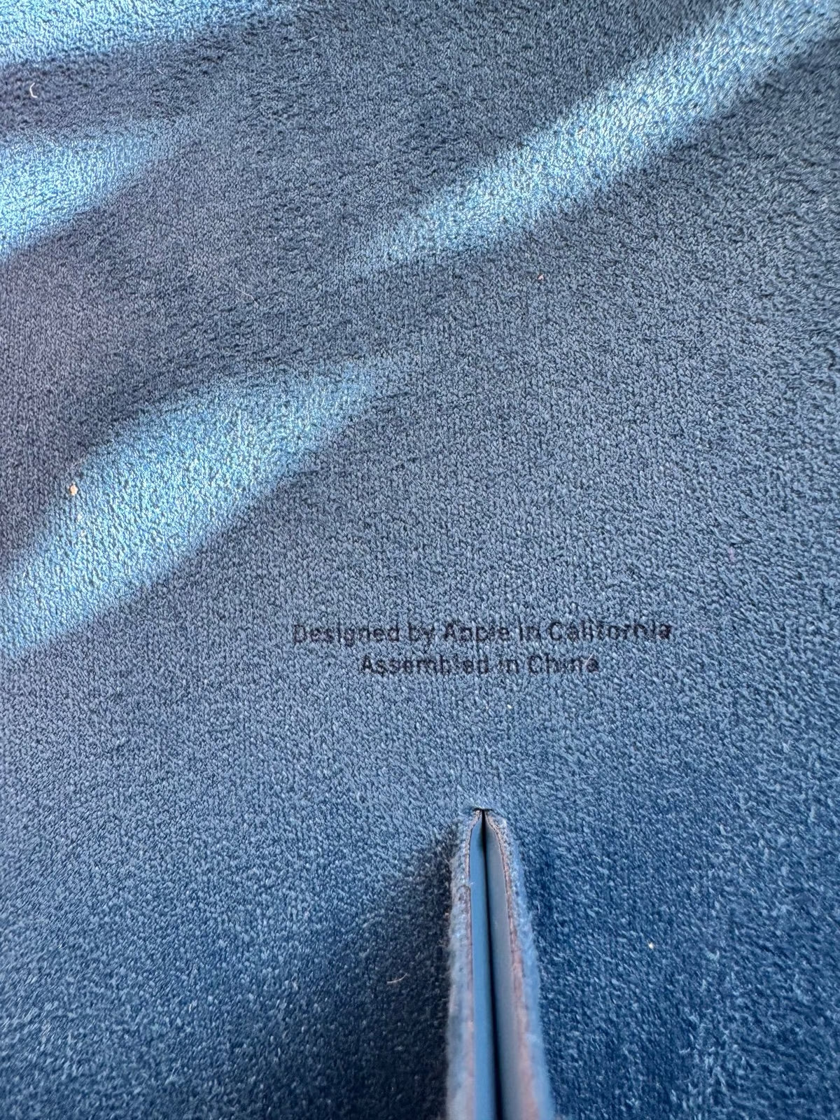 Apple AirPod Pro Max (Blue) 7B96