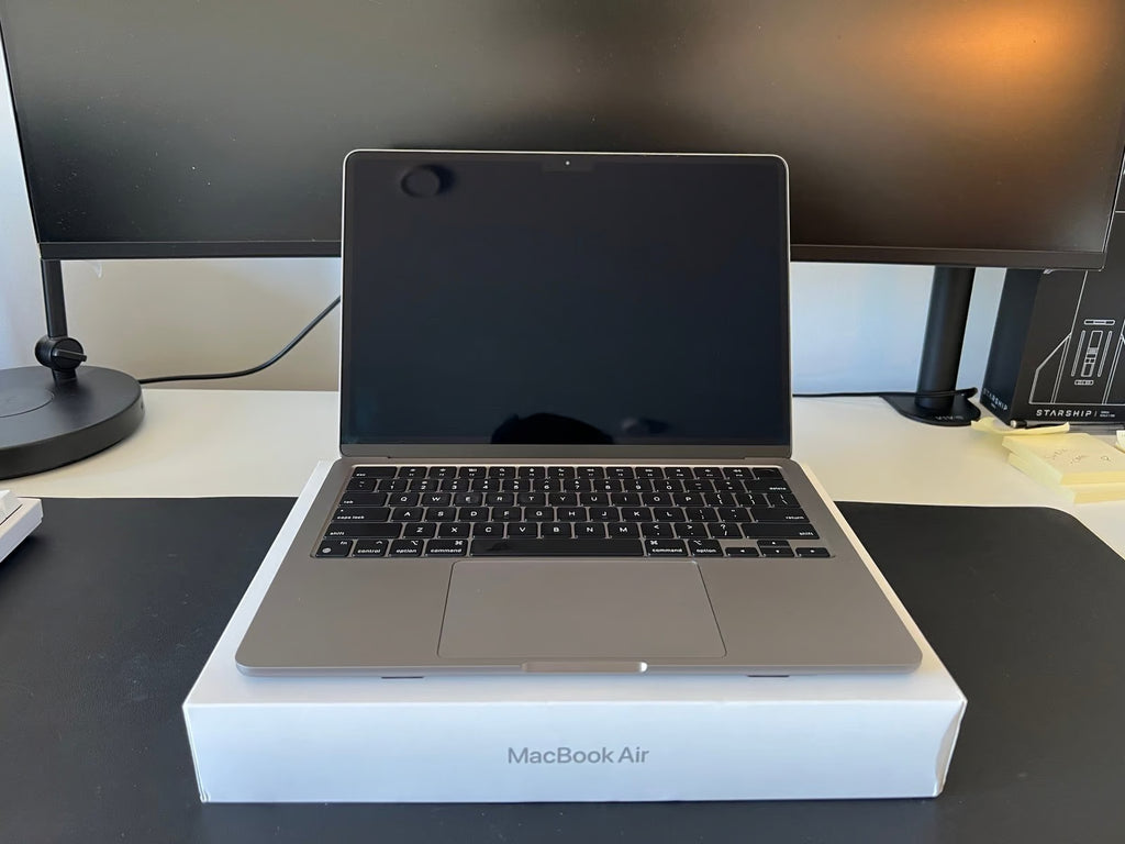 MacBook Air M2 13.6鈥?5X53