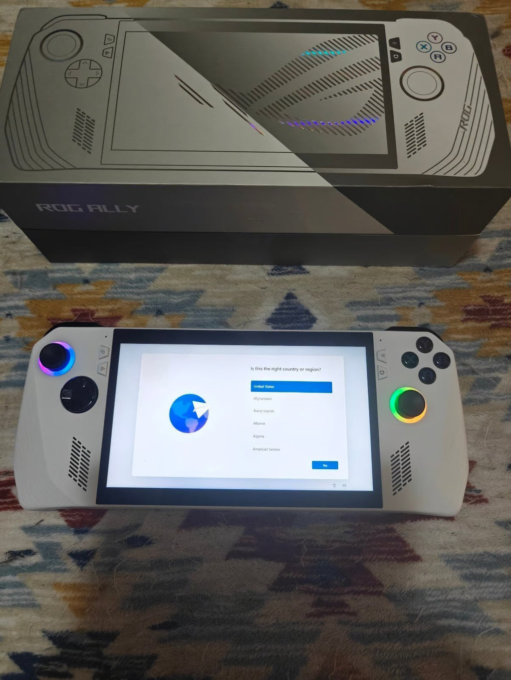 Asus ROG Ally Z1 Extreme 2tb SSD 9G92