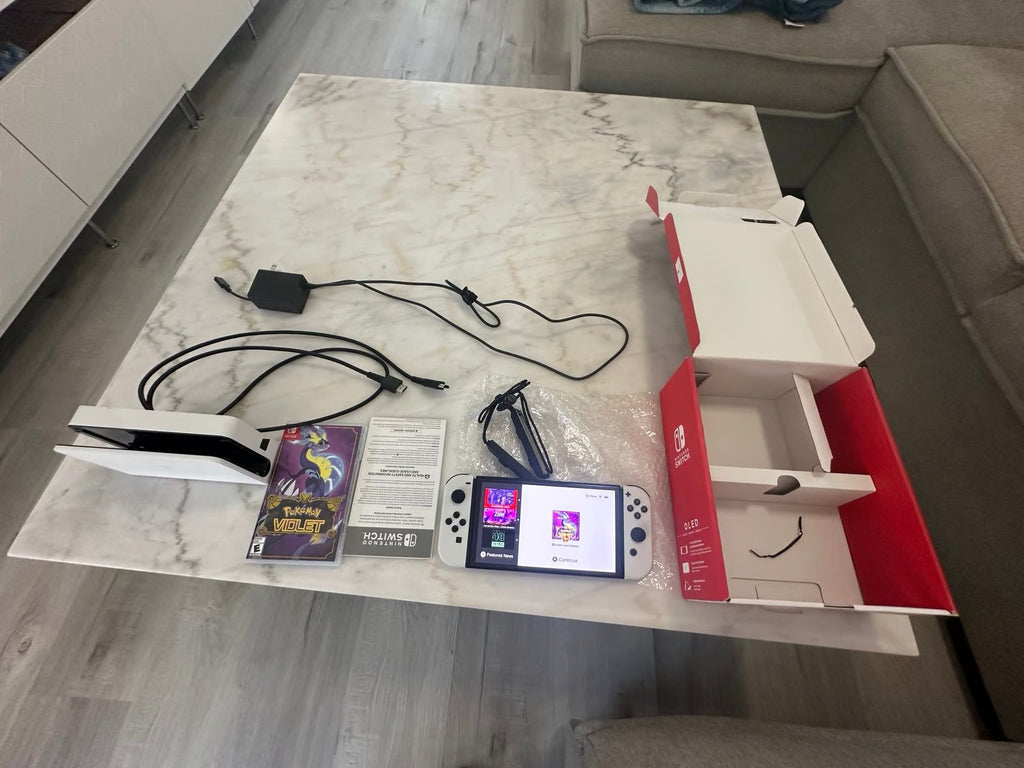Nintendo Switch OLED with Pokemon Violet 7L71