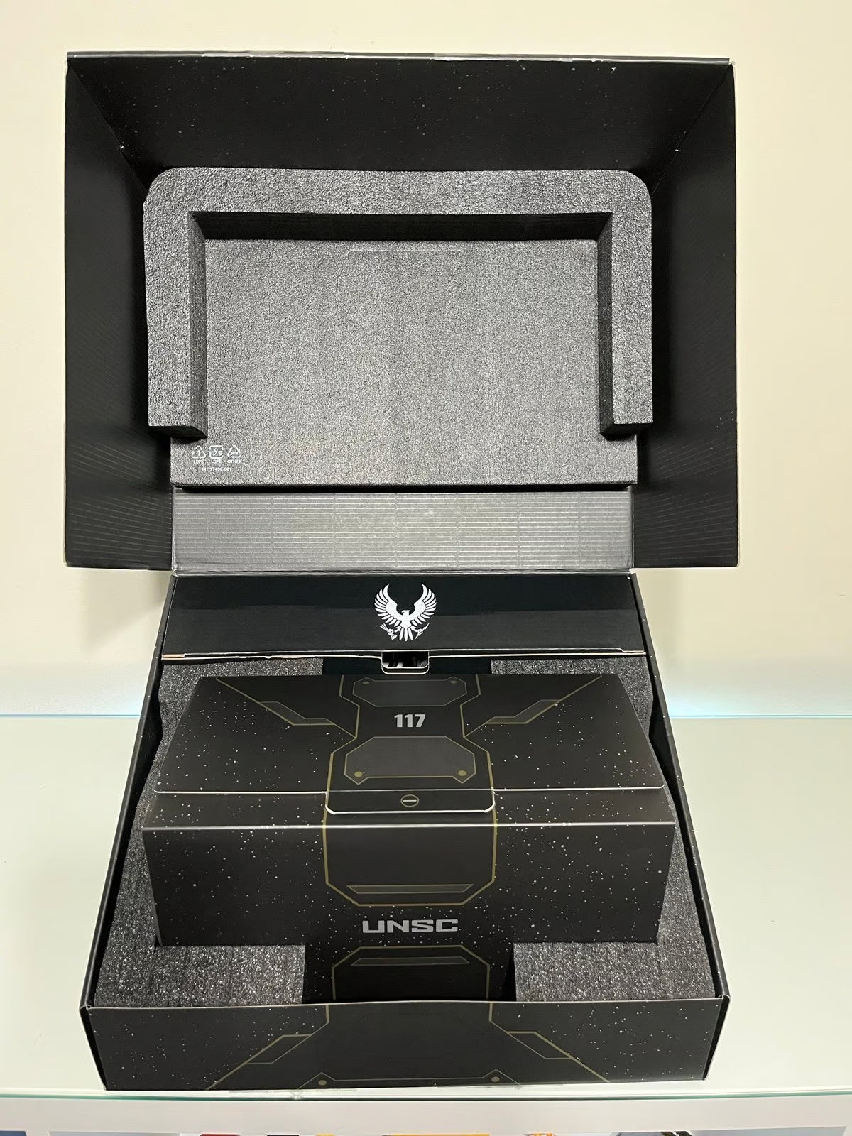 Xbox Series X Halo Edition + 2 games - Like New 9G37