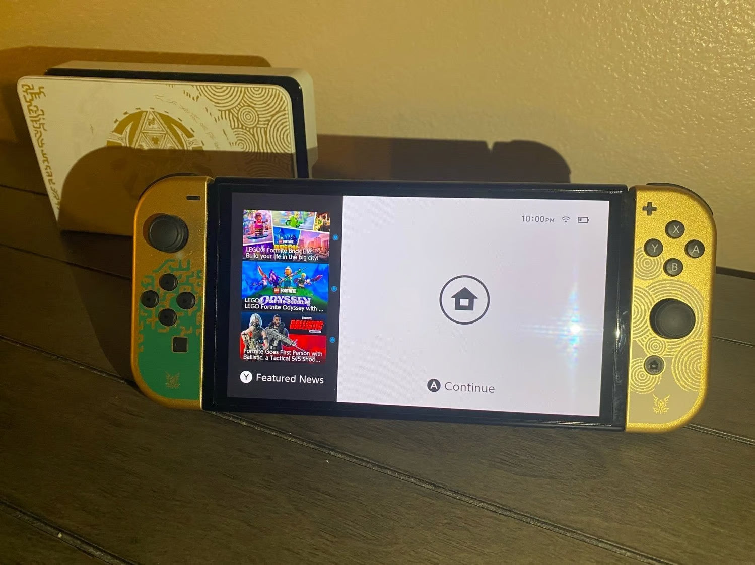 OLED Nintendo Switch - Legend of Zelda: Tears of the Kingdom Edition + 2 GAMES 2W58