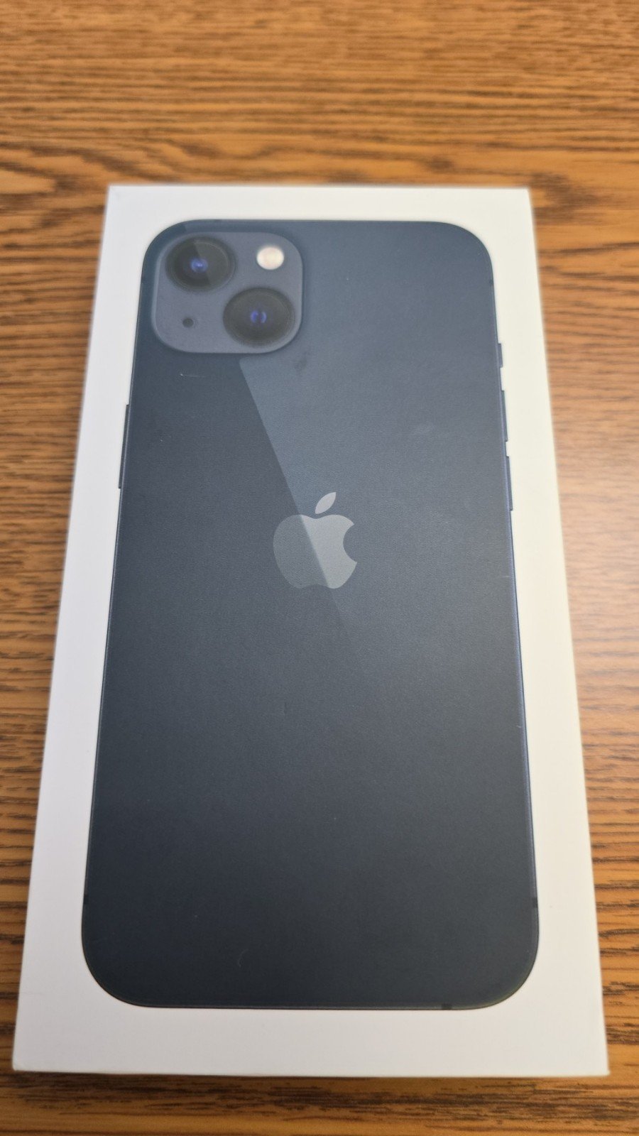 Apple iPhone 13 256 GB in Midnight  Unlocked 2L63