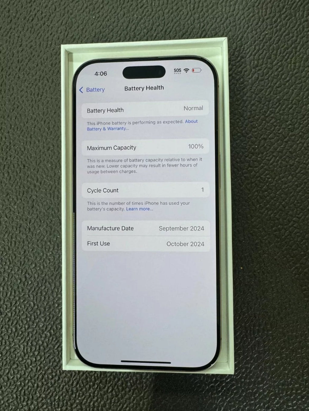 iPhone 16 pro max 5Y76