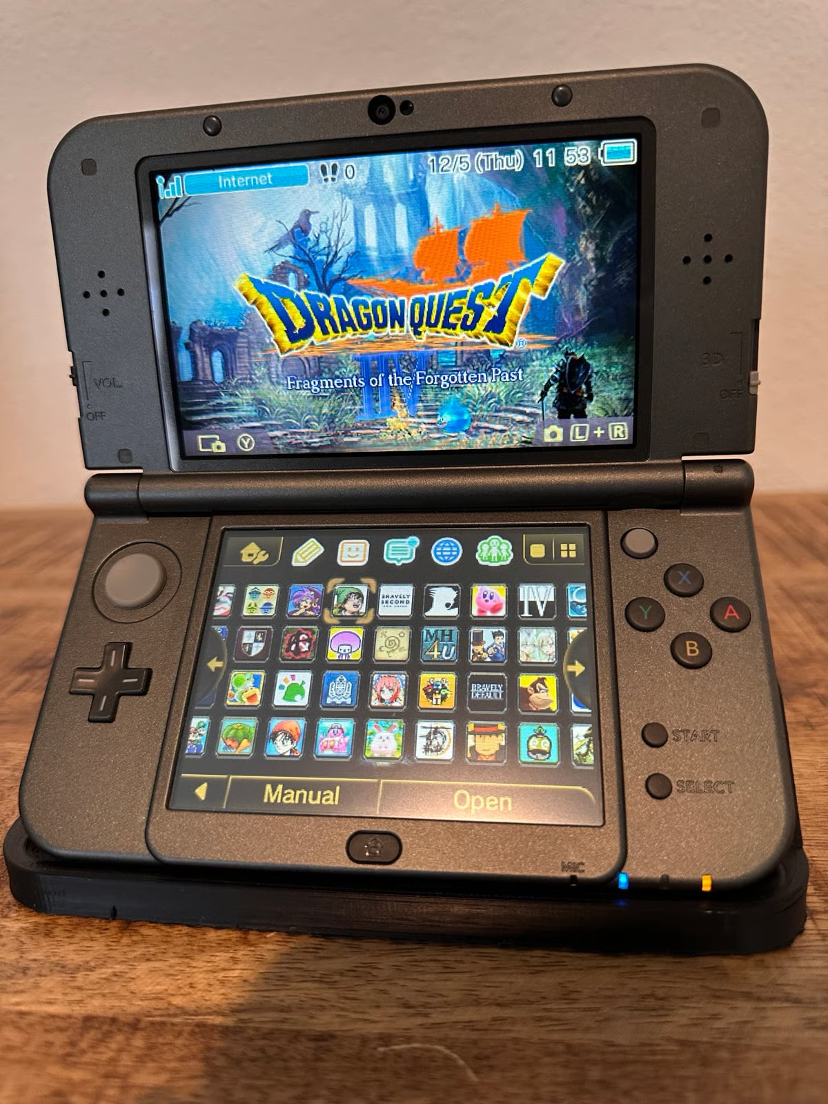 DUAL IPS New Nintendo 3DS XL - Metallic Gray - Comes W/ 128 GB and 3000+ Games