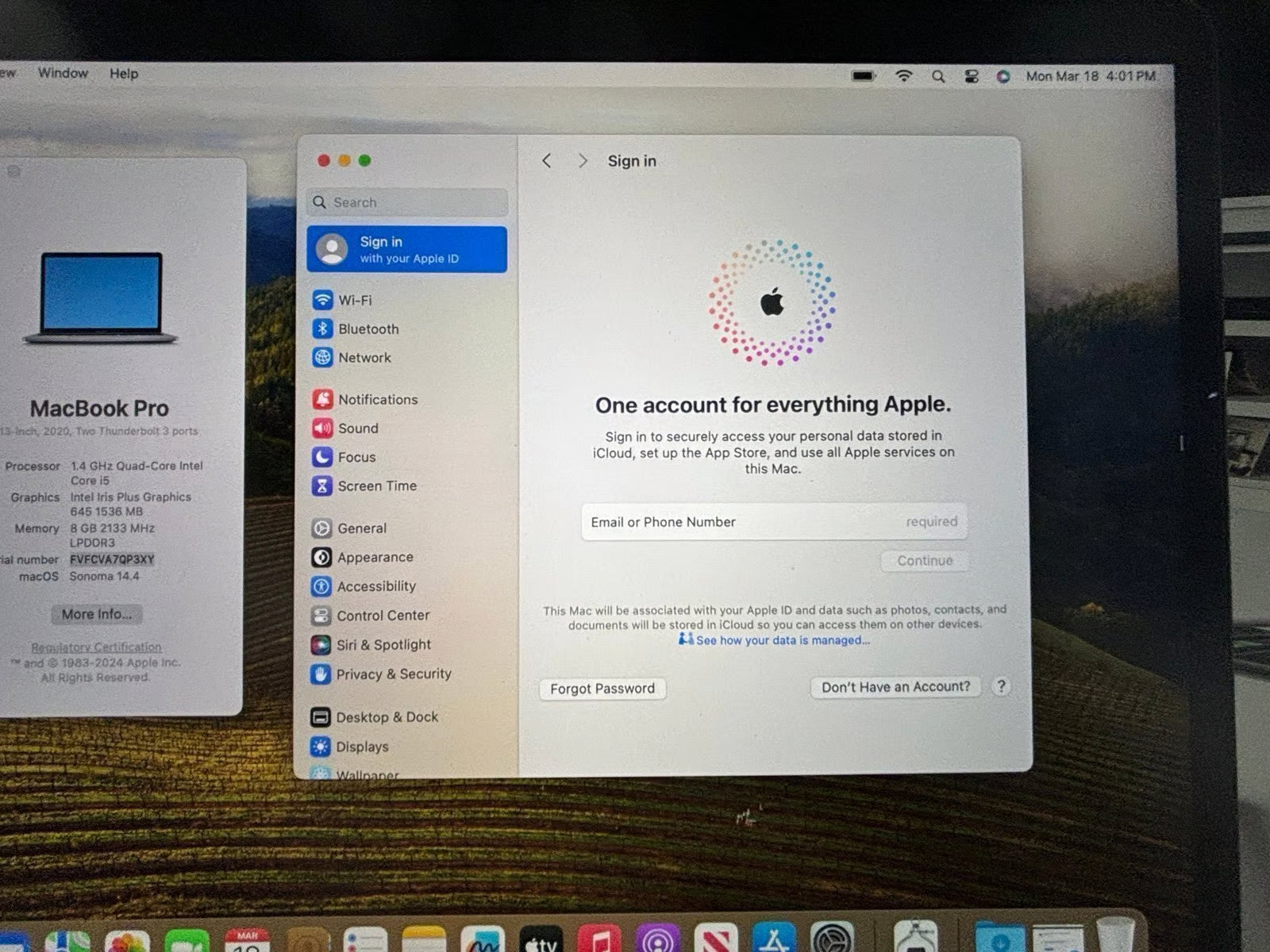 MacBook Pro 2020 open box 1S63