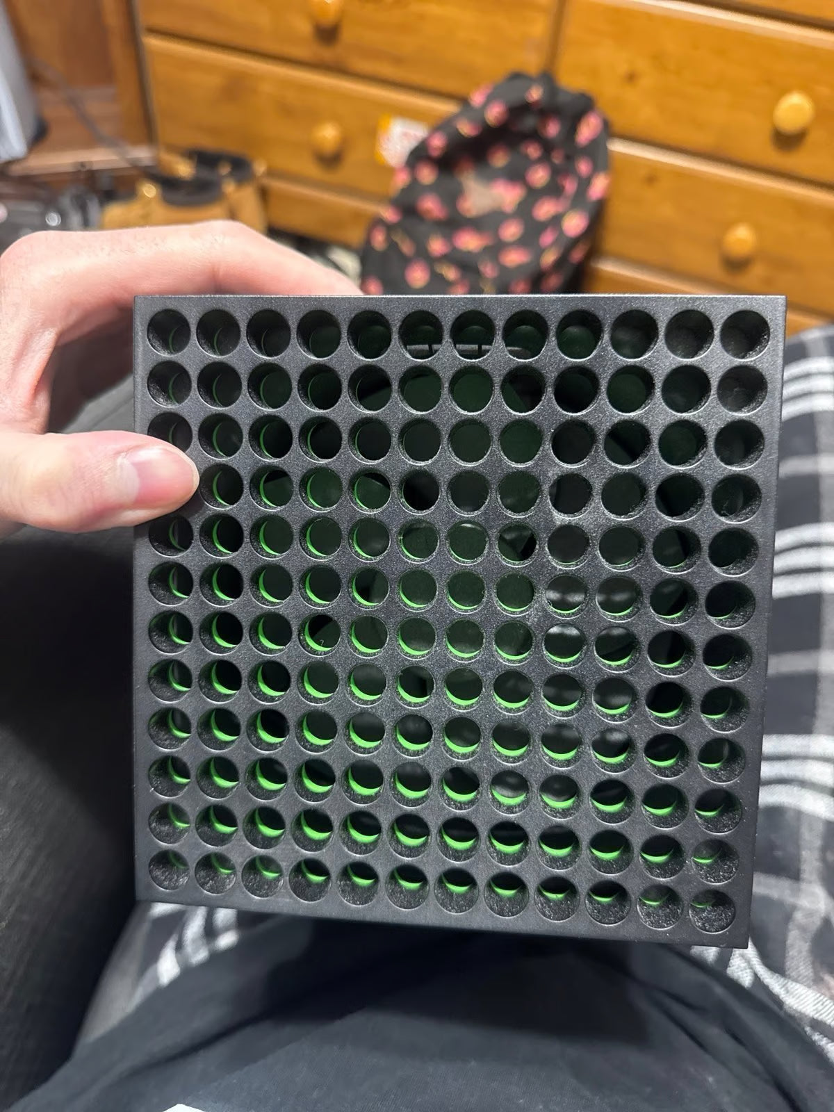 Xbox Series X w/ 4 controllers and 2 charging stands 2Q28