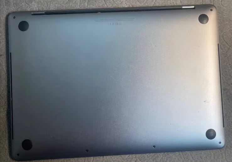 Apple 2020 MacBook Pro 13"" 500GB SSD - 2GHz i5 16GB RAM A2251 6M63