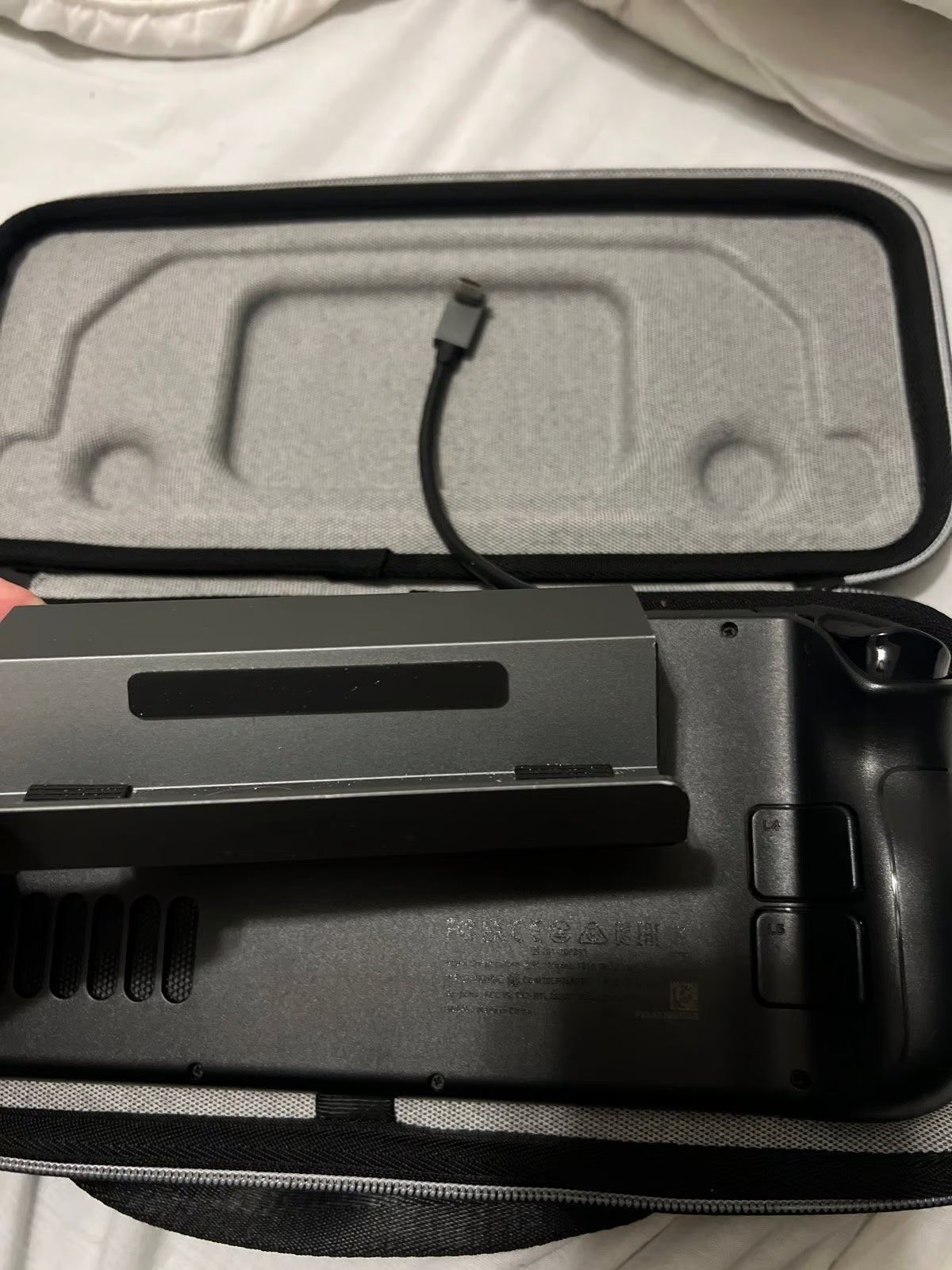 Steam Deck LCD 512gb with Jsaux dock and 256gb SD card 3U29