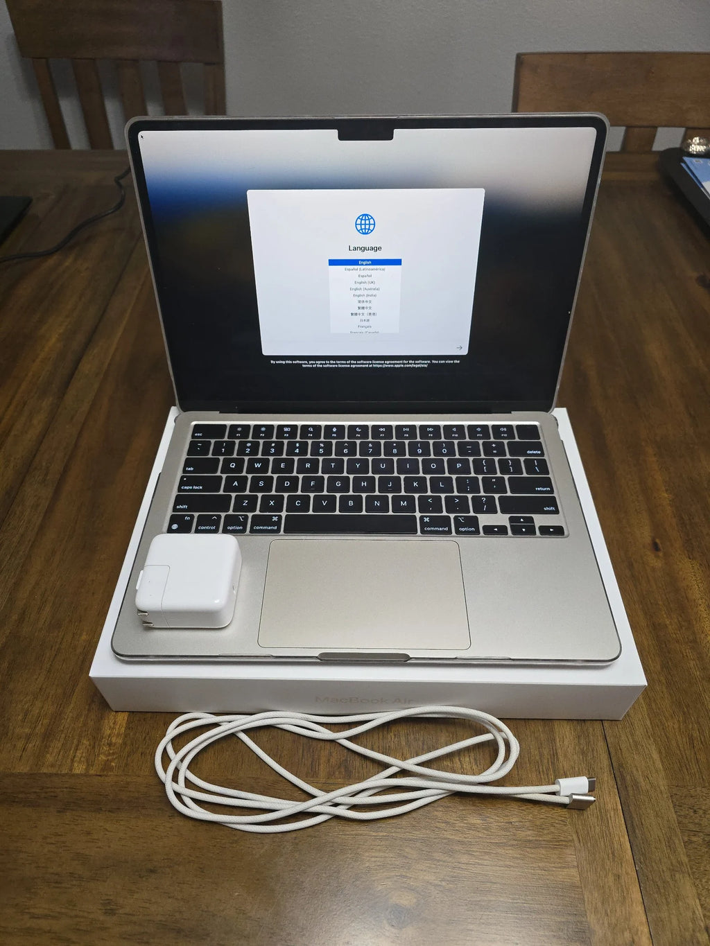 Apple Macbook Air A2681 13in. 256GB SSD 2G91