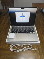 Apple Macbook Air A2681 13in. 256GB SSD 2G91