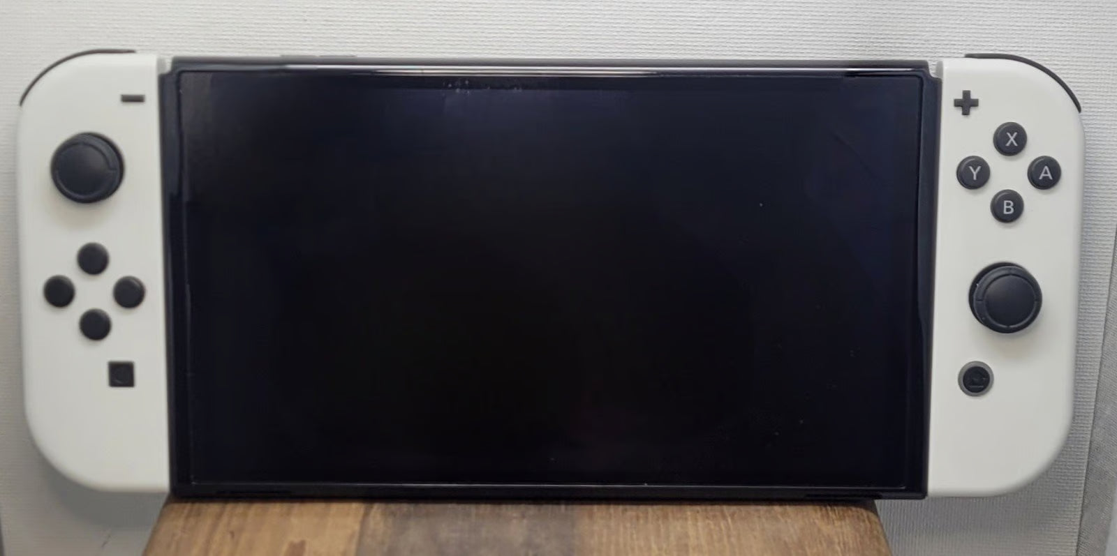 Nintendo Switch OLED 7J77