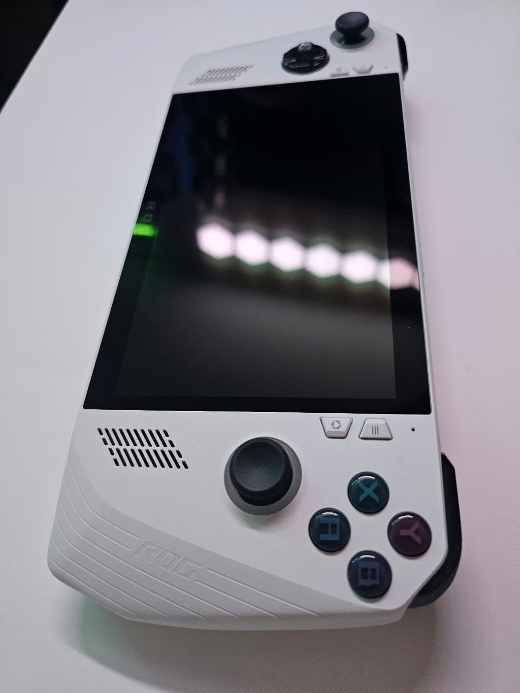 ASUS ROG Ally Z1 Extreme Handheld Gaming PC 7Y93