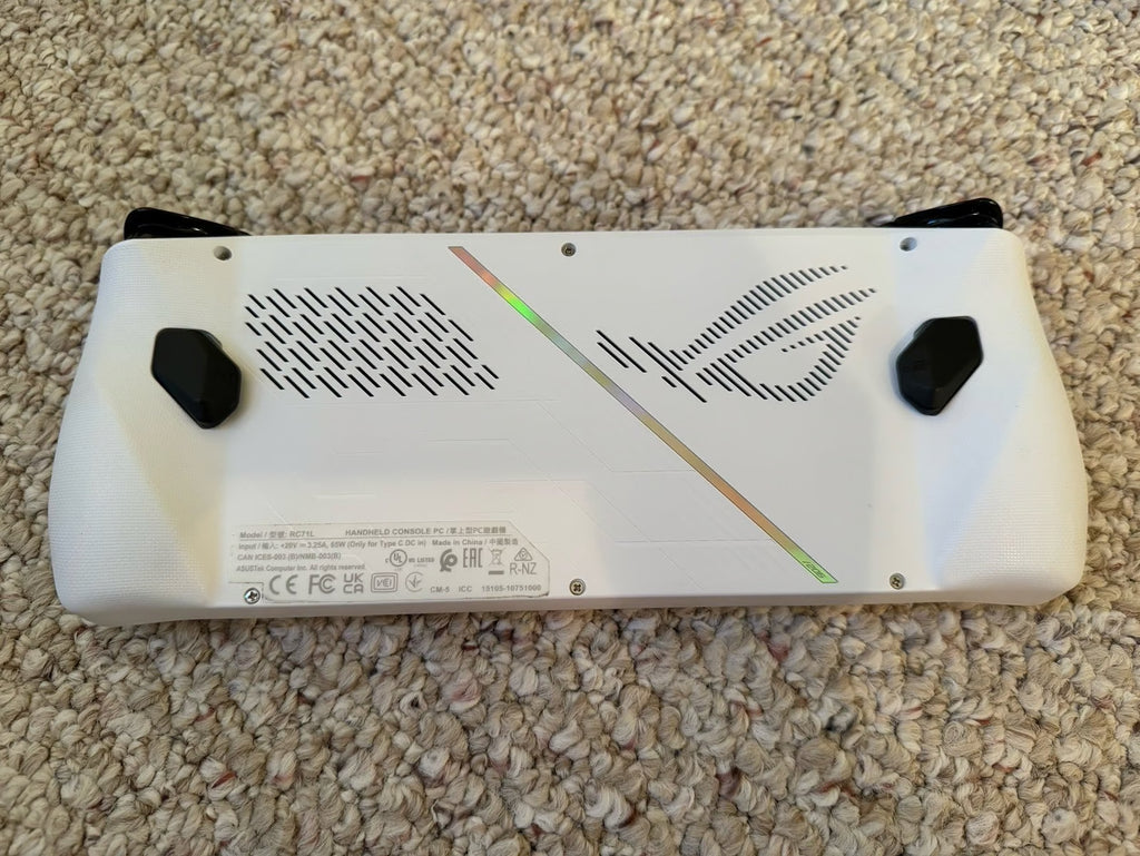 ASUS rog ally z1 extreme 512GB with Accessories 6M32