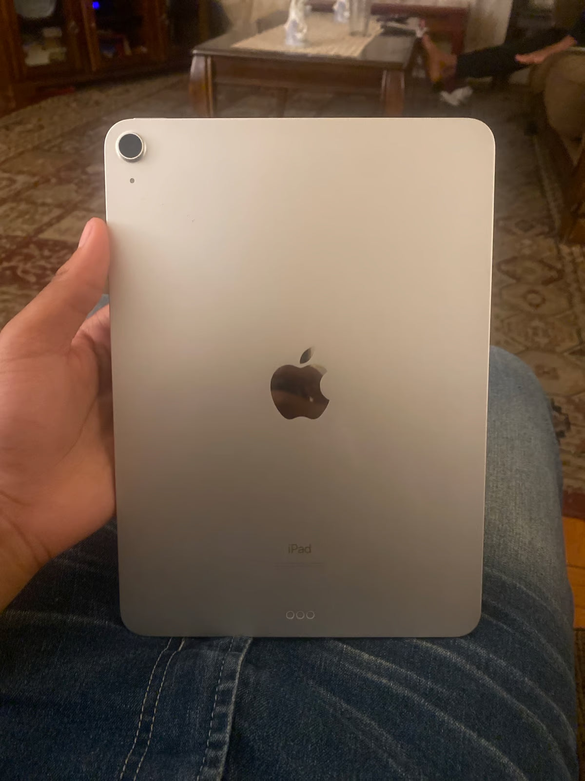 Apple iPad Air 1st Generation 64 GB in Space Gray 5E17